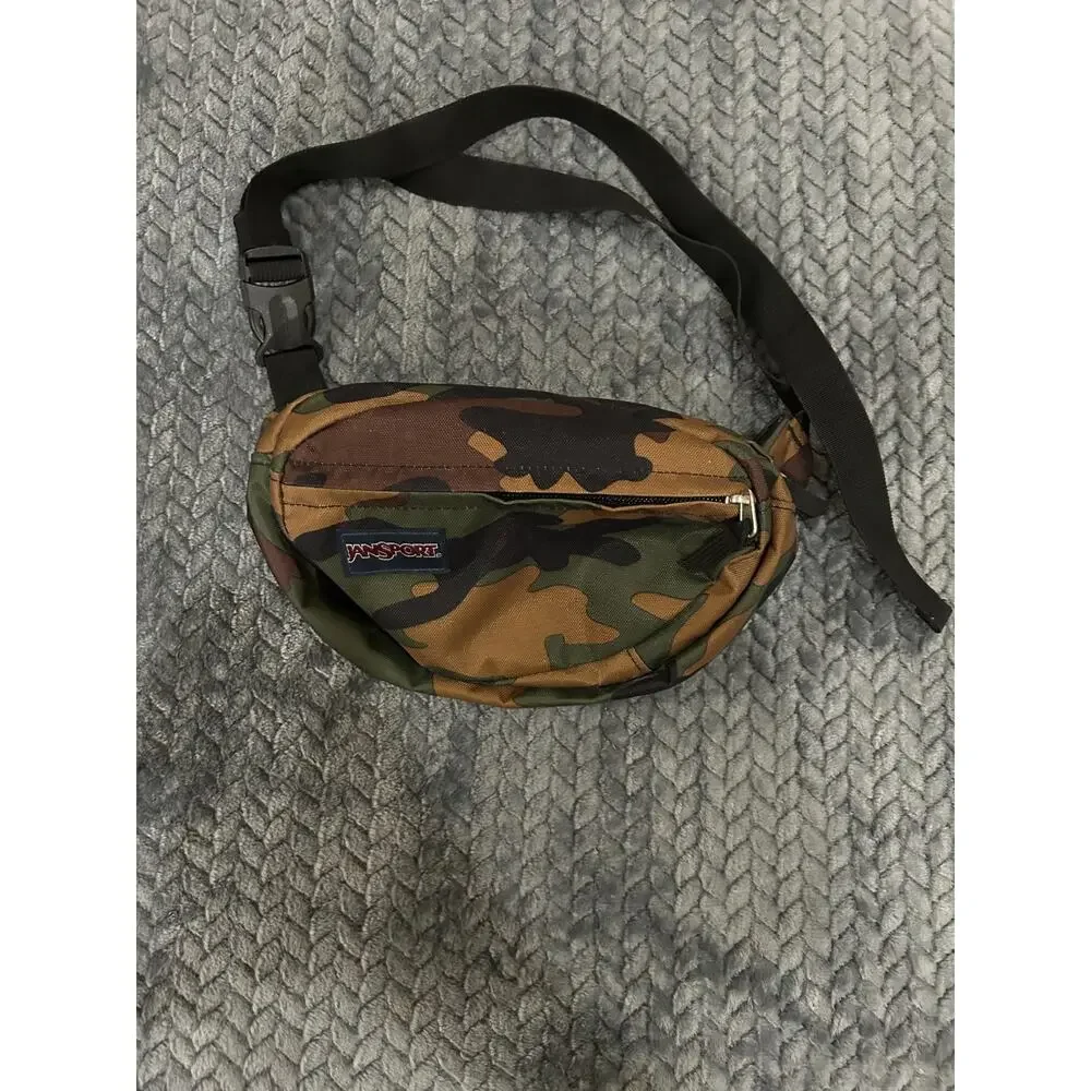 Jansport Camo Fifth Avenue Fanny Pack Waist Sling Shoulder